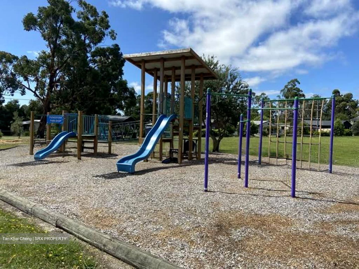 Daisy Park (D13), Terrace #569717801